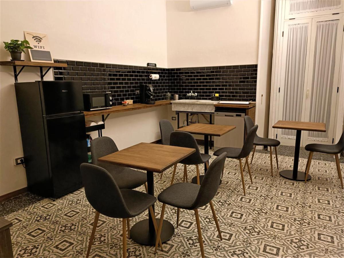 Gibus Bed & Breakfast Naples Luaran gambar